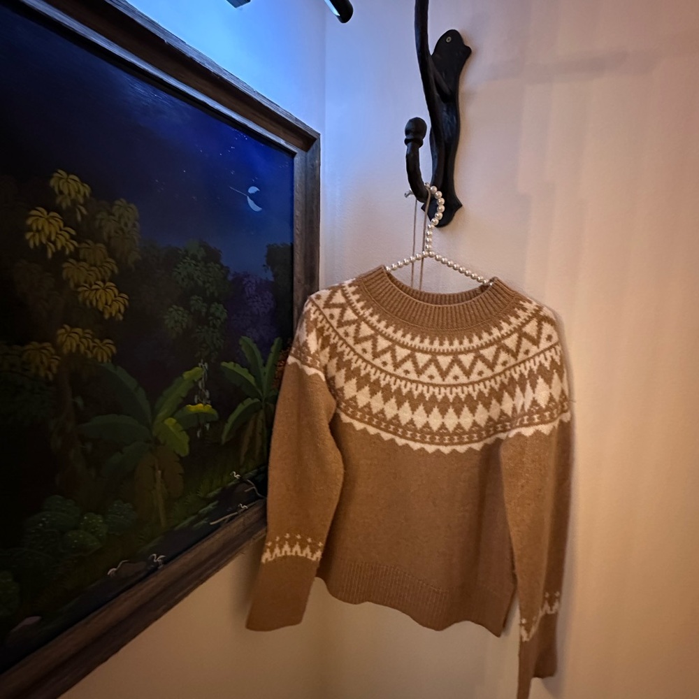 Beautiful sweater from Talbots size XS
